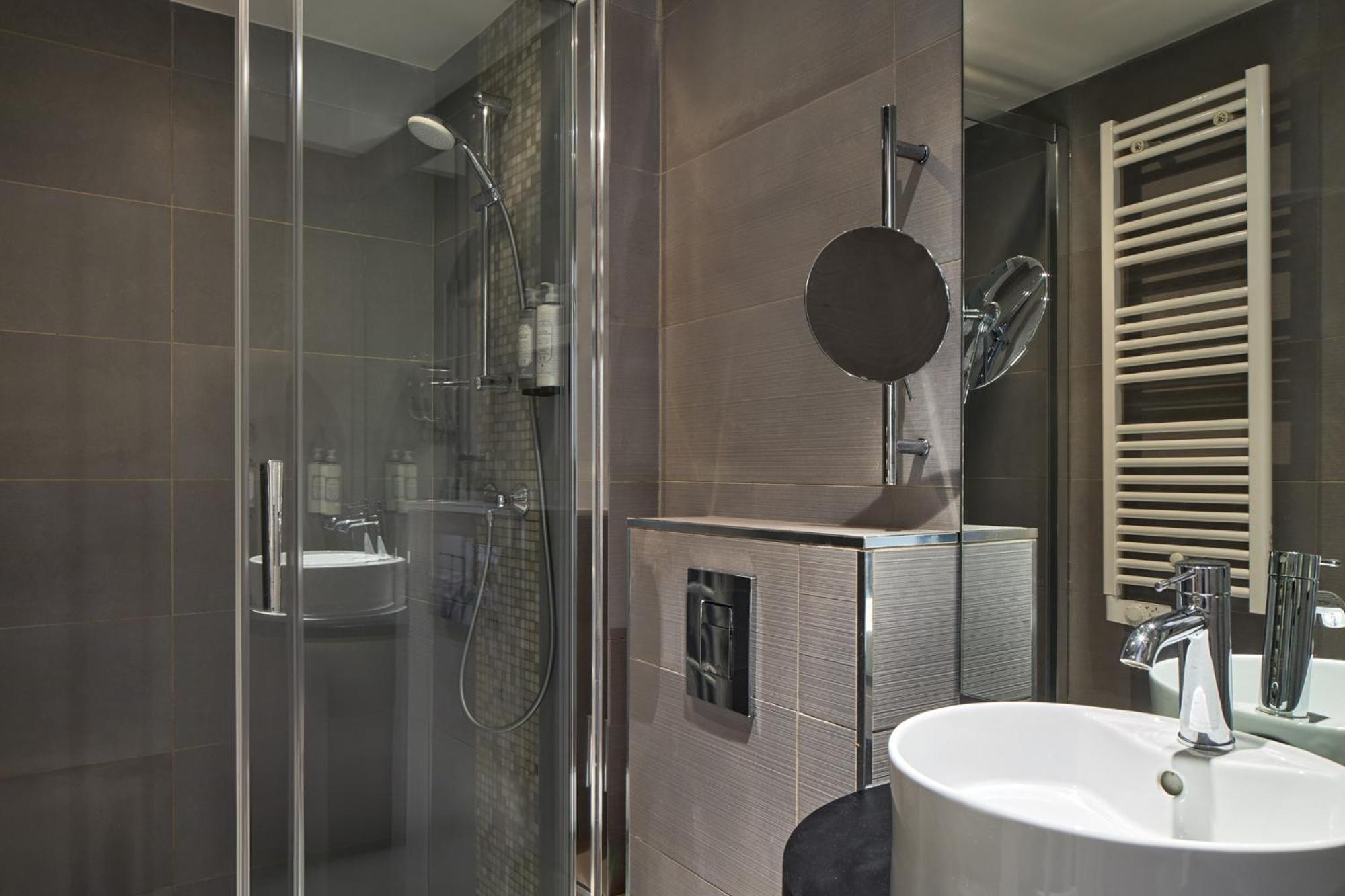 Timhotel Tour Montparnasse Paris Exterior photo